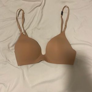 Victoria Secret T shirt bra